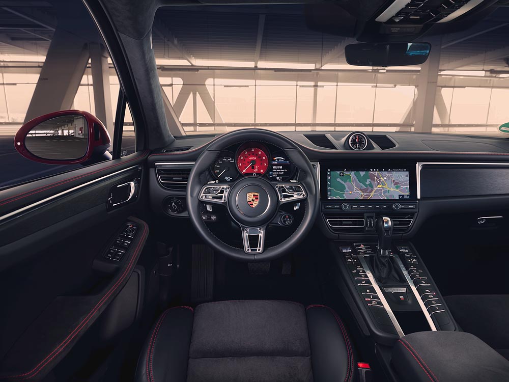 Cabin xe Porsche Macan GTS