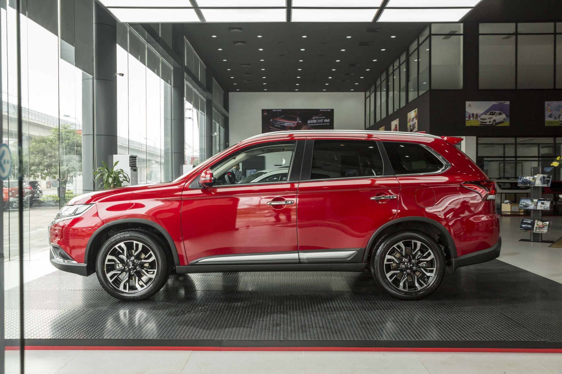 Bảng giá xe Mitsubishi tháng 10/2020