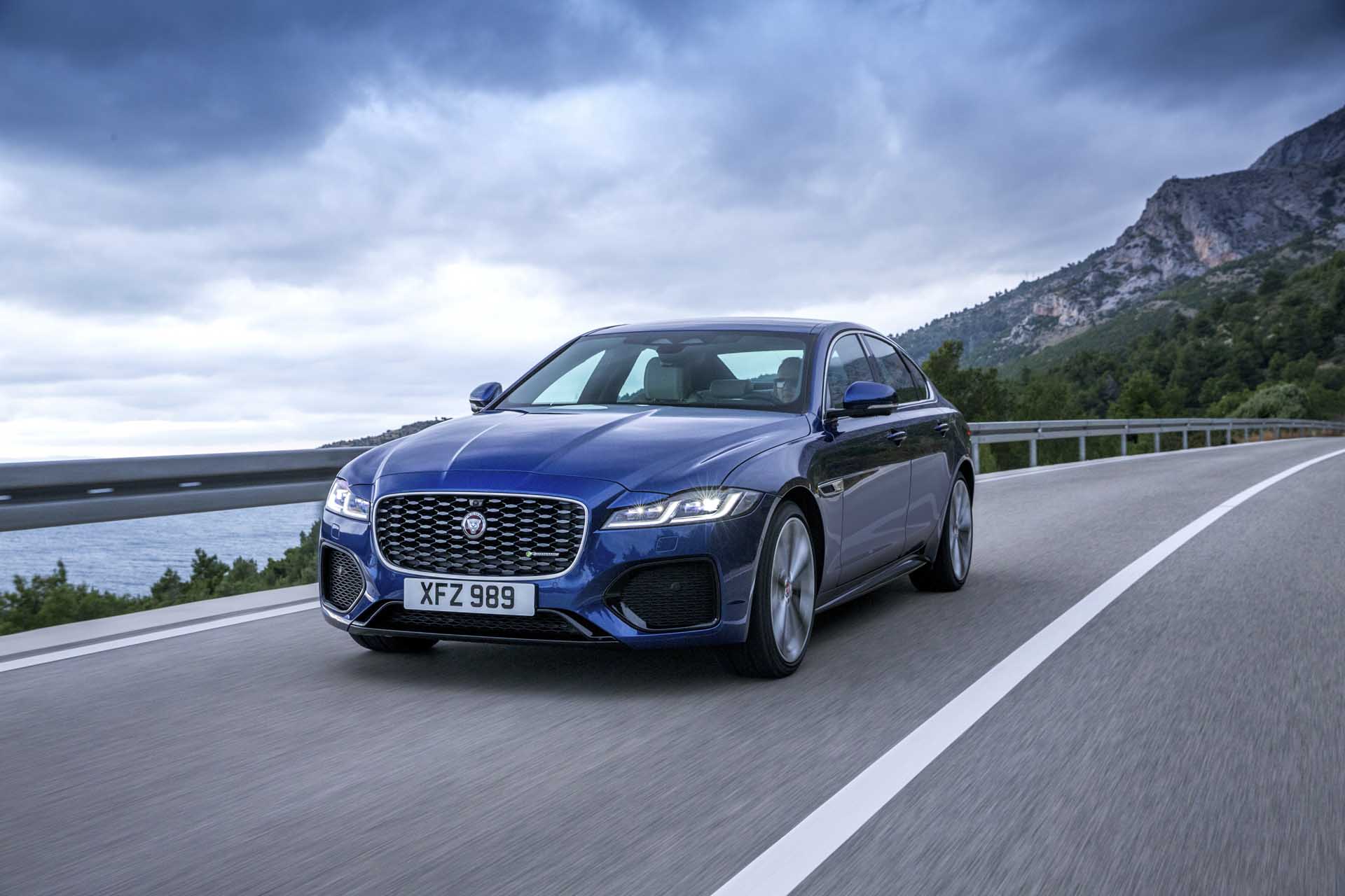 Jaguar XF Saloon