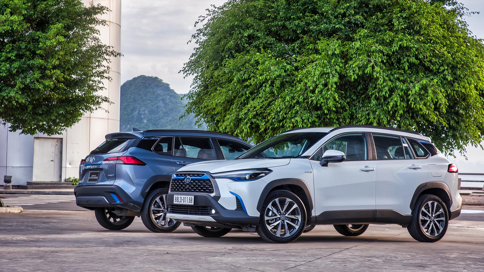 Xe Toyota Corolla Cross 2020