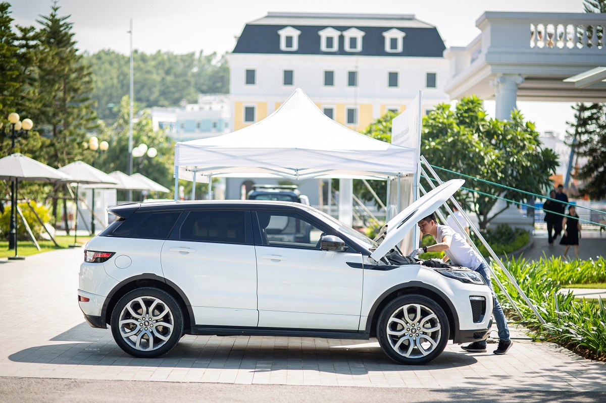 Cơ hội cho các khách hàng trải nghiệm cũng như chăm sóc khách hàng đang sở hữu xe Jaguar và Land Rover