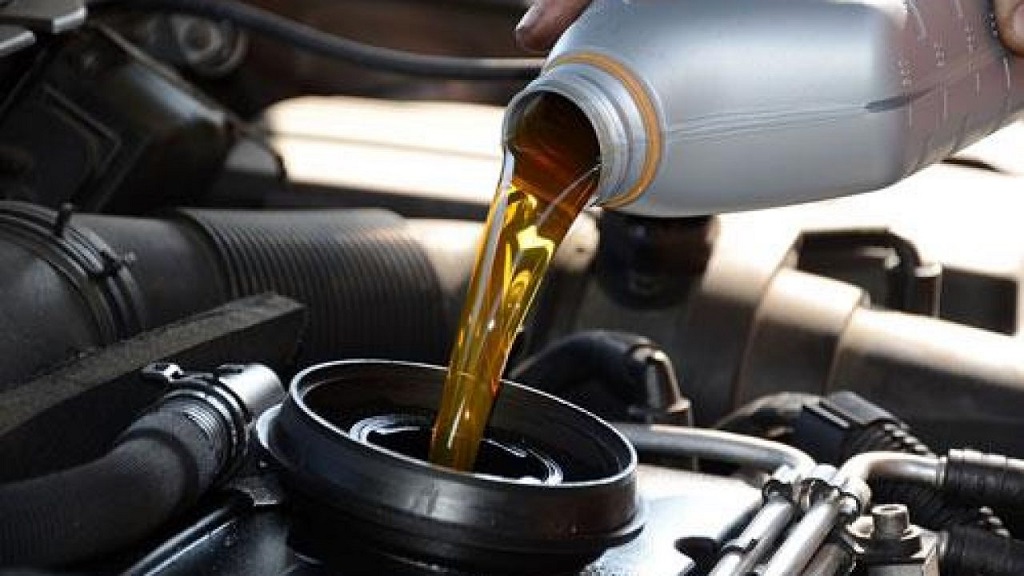 Chỉ thay dầu khi đủ số km