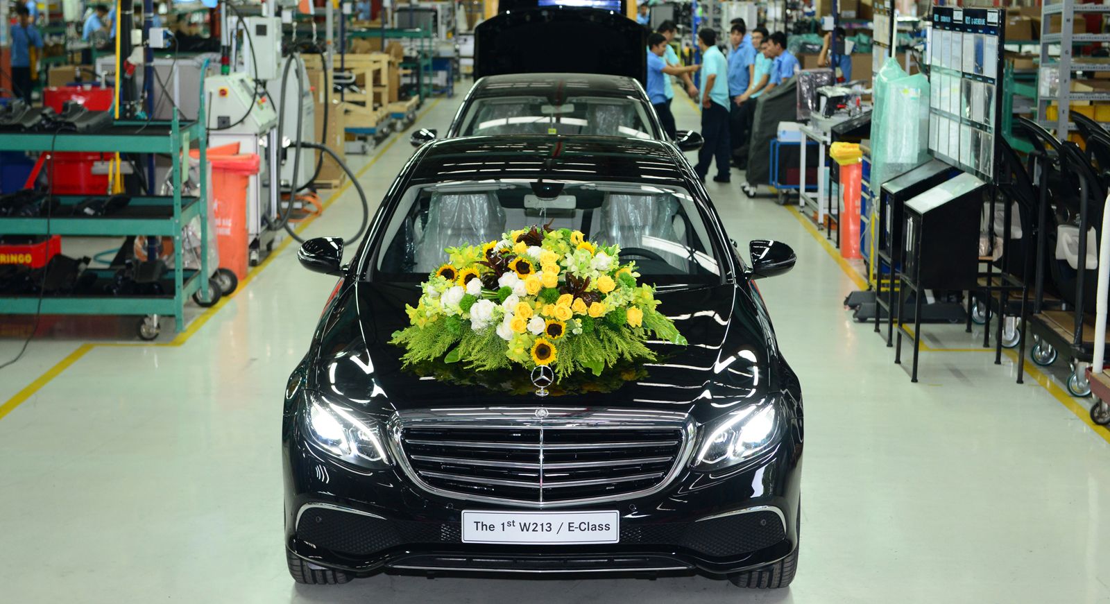 Nhà máy Mercedes tại Việt Nam