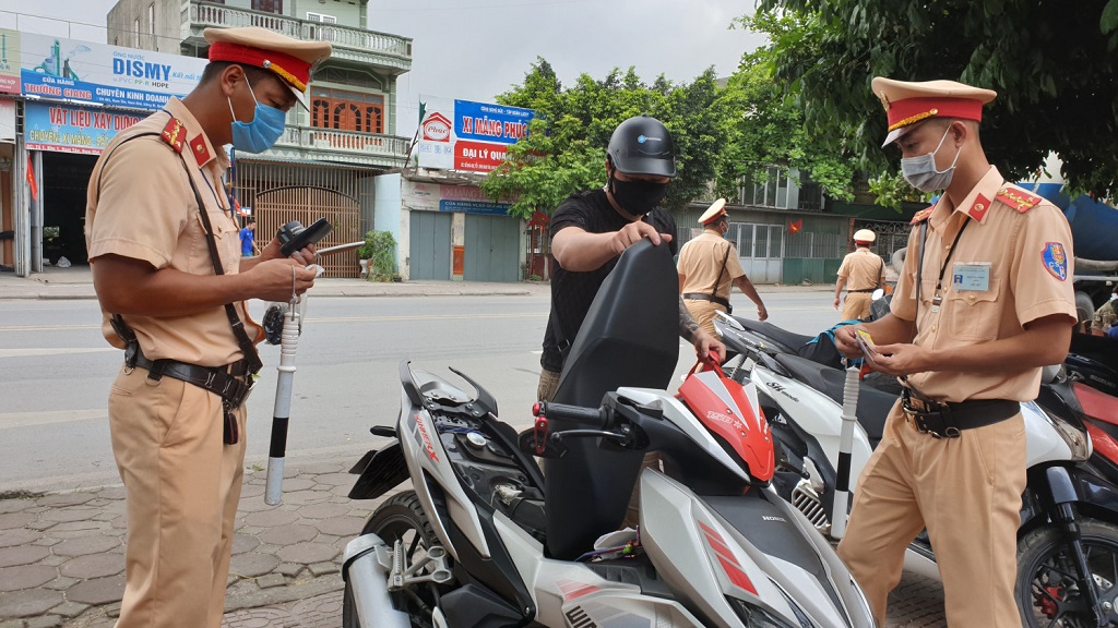 tịch thu phương tiện