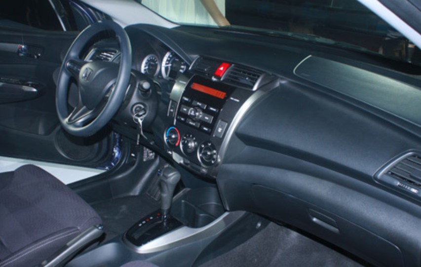 Honda City 2013 giá bao nhiêu?