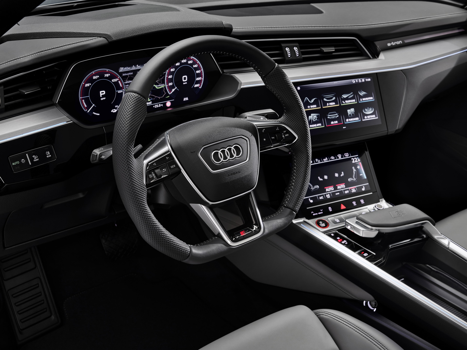 Vô lăng của xe Audi E-Tron 2021