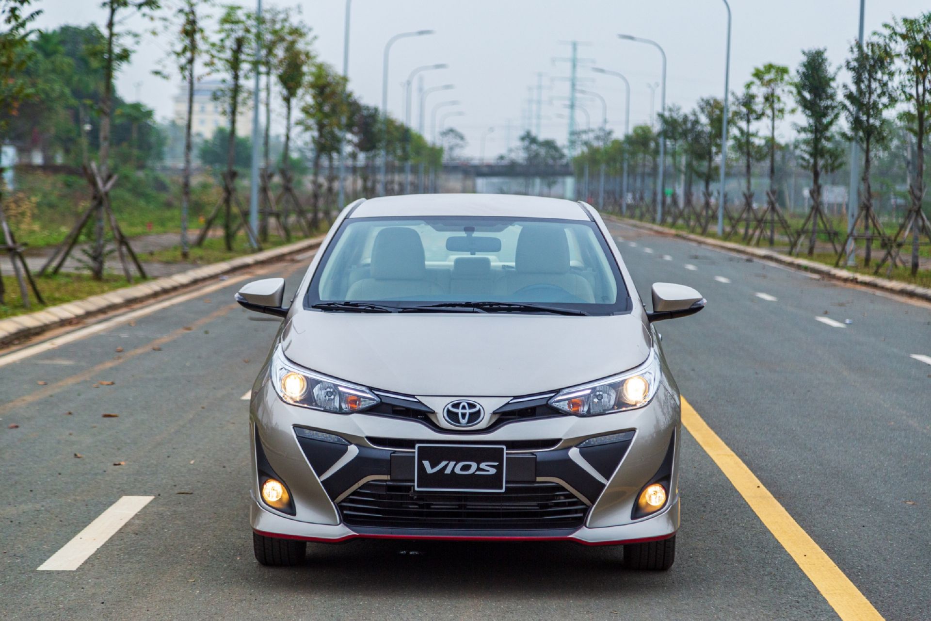 Toyota Vios vẫn là mẫu xe dẫn đầu phân khúc