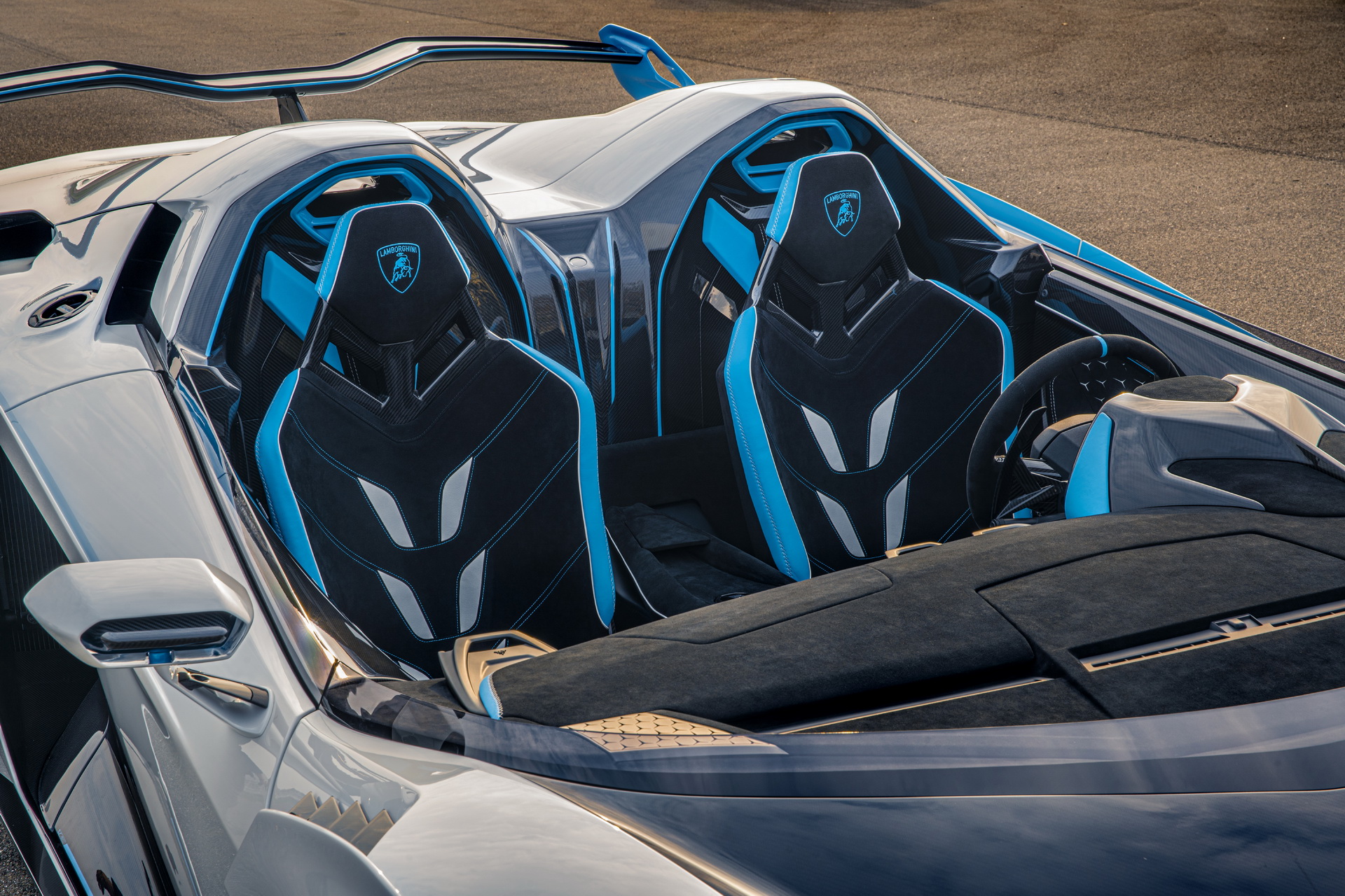 Ghế thể thao trên Lamborghini SC20