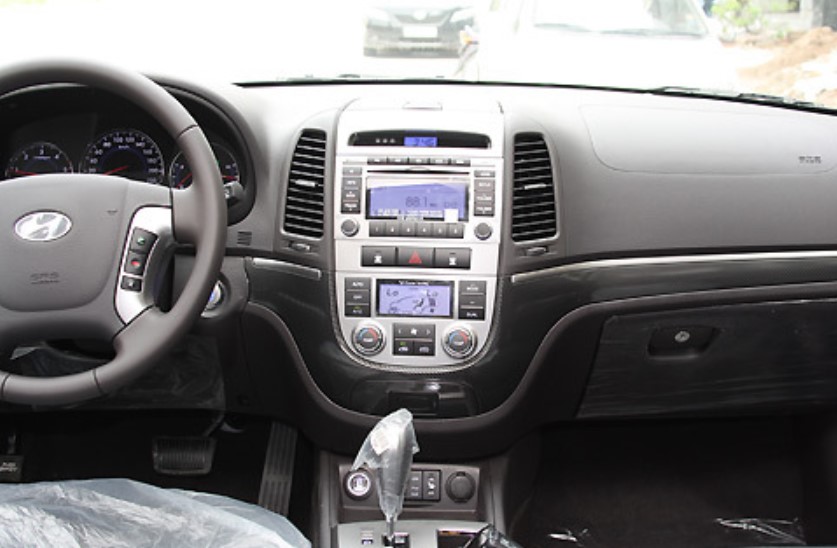 Hyundai SantaFe 2010 cũ giá bao nhiêu?