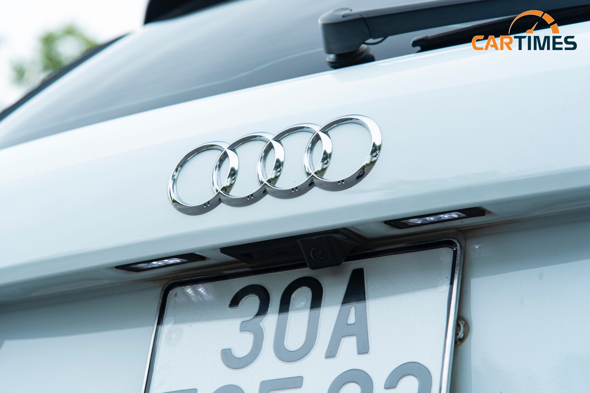 Camera lùi trên Audi Q3 2015