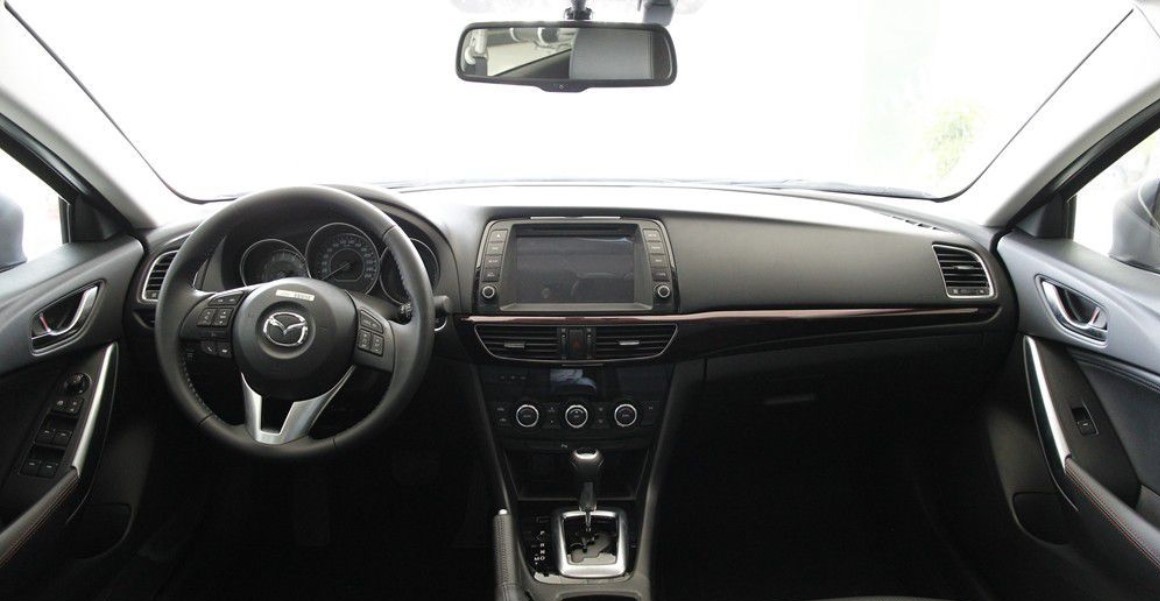 Giá xe Mazda6 2014 cũ lắp ráp trong nước