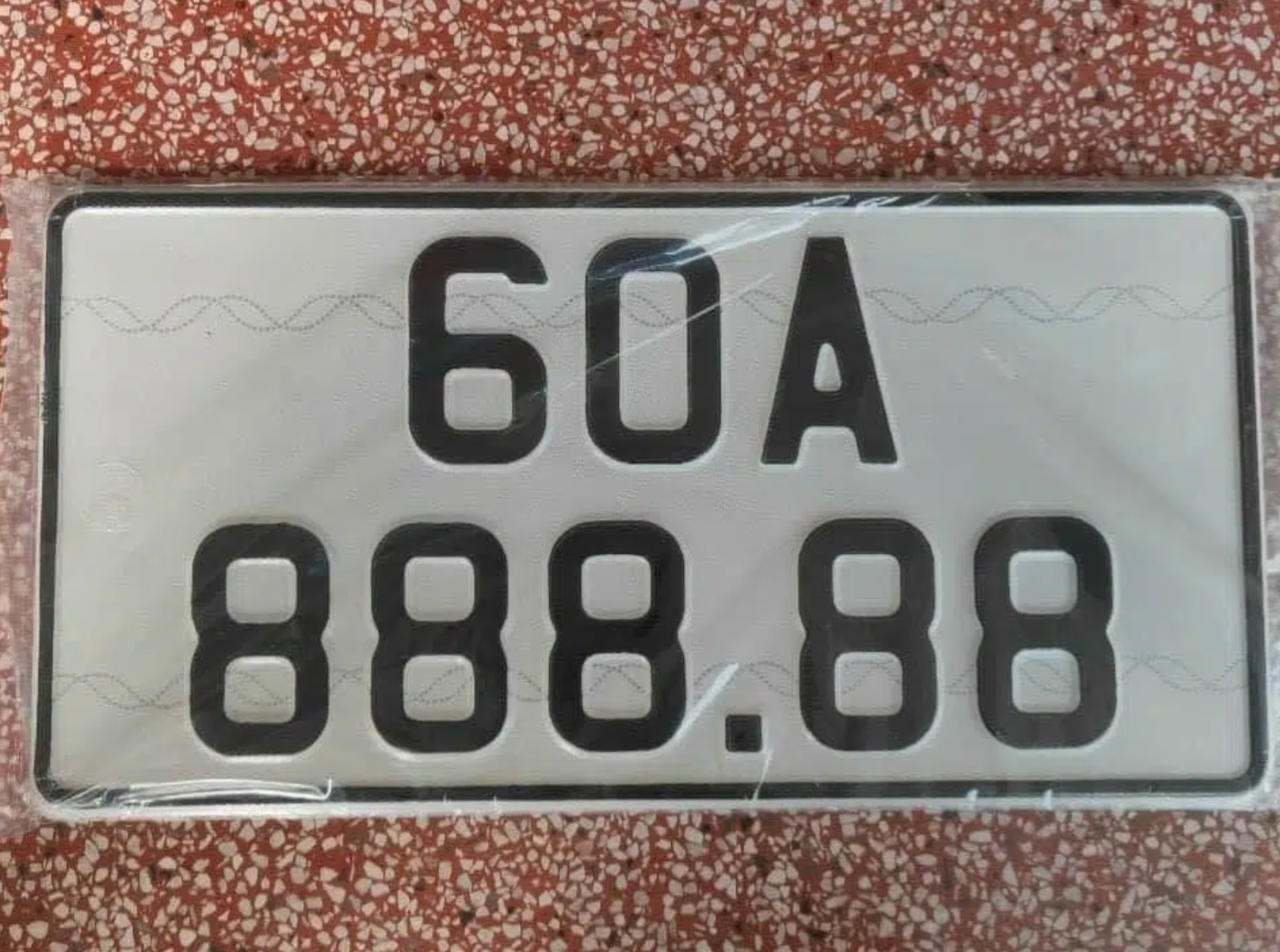 Biển số ngũ quý 8 hàng độc