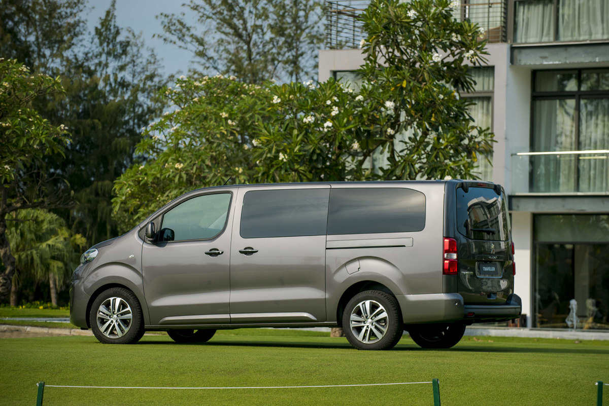 Peugeot Traveller