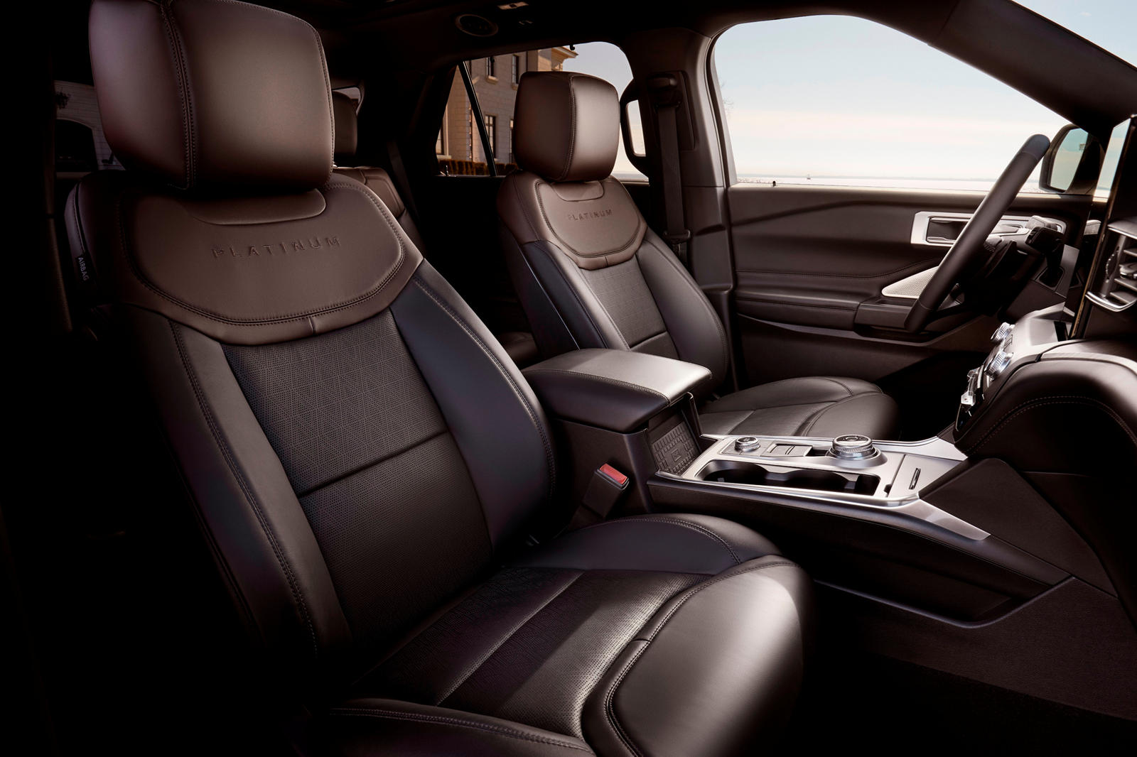 Hàng ghế trước Ford Explorer thế hệ mới