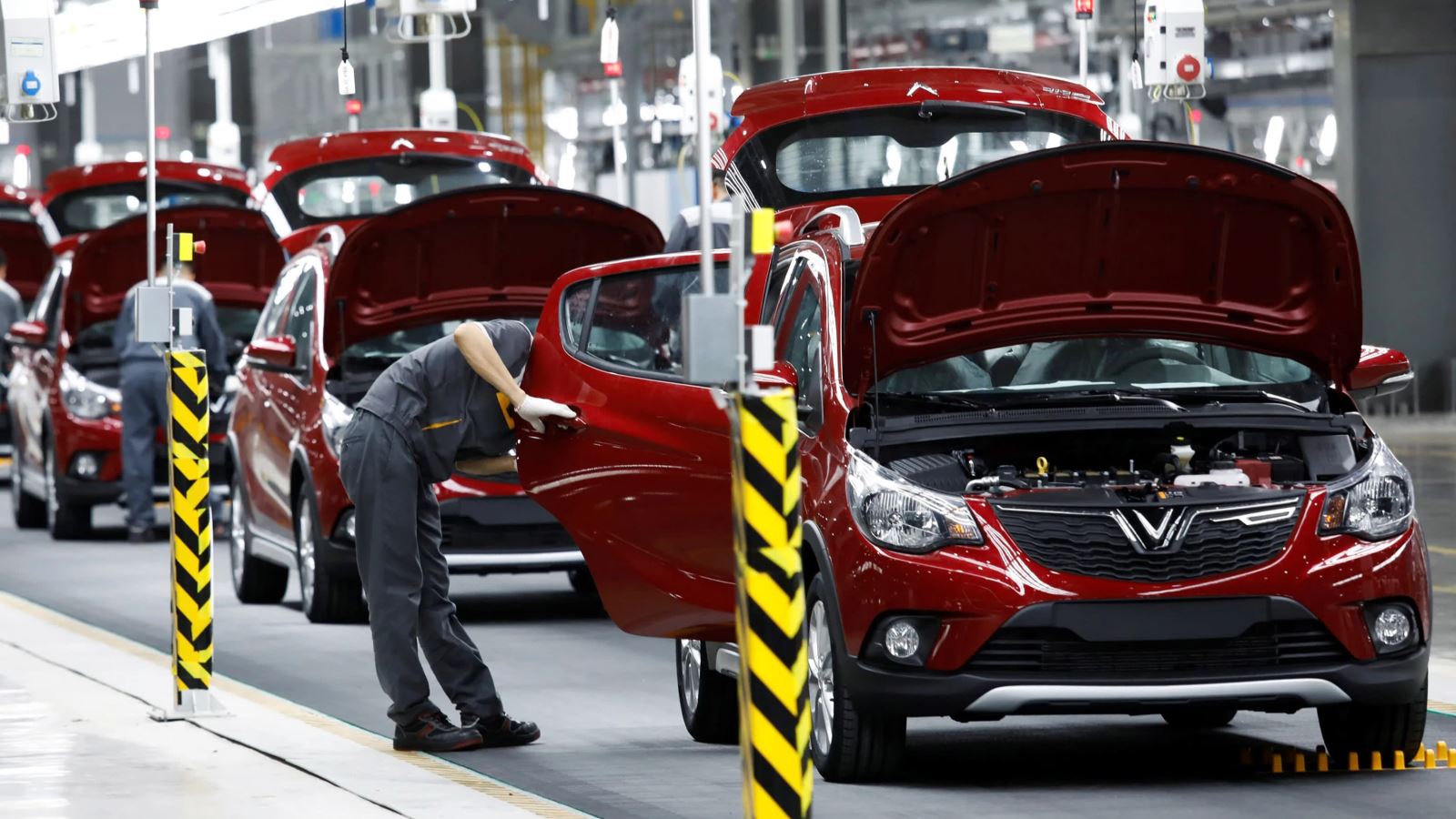 Những chính sách của Chính phủ ảnh hưởng tới thị trường ô tô Việt trong năm 2020