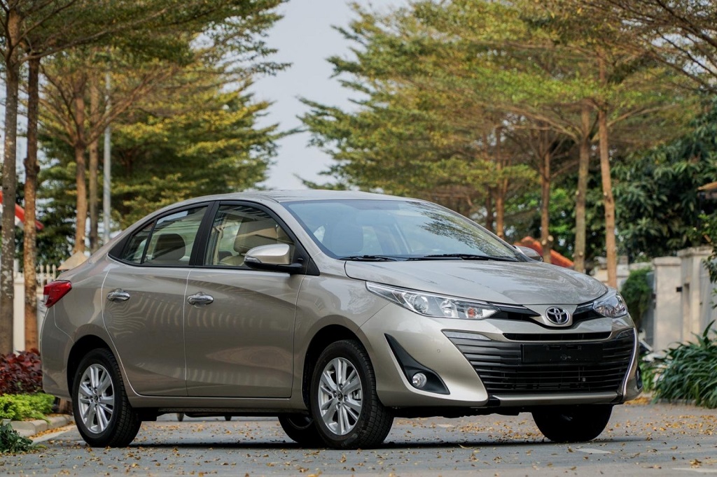 kinh nghiệm mua và lái xe trong thành phố