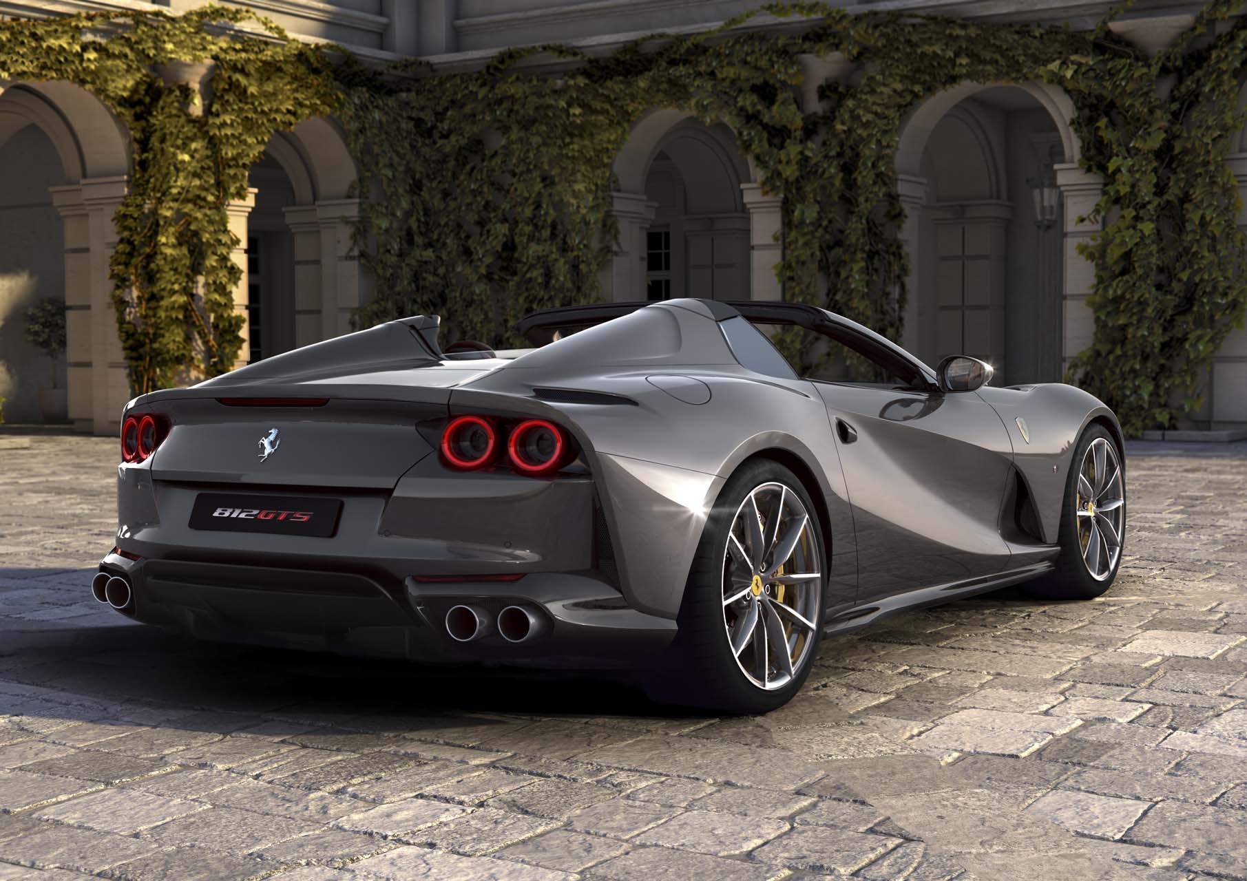 Mẫu xe Ferrari 812 GTS giành giải thường âm thanh động cơ của năm