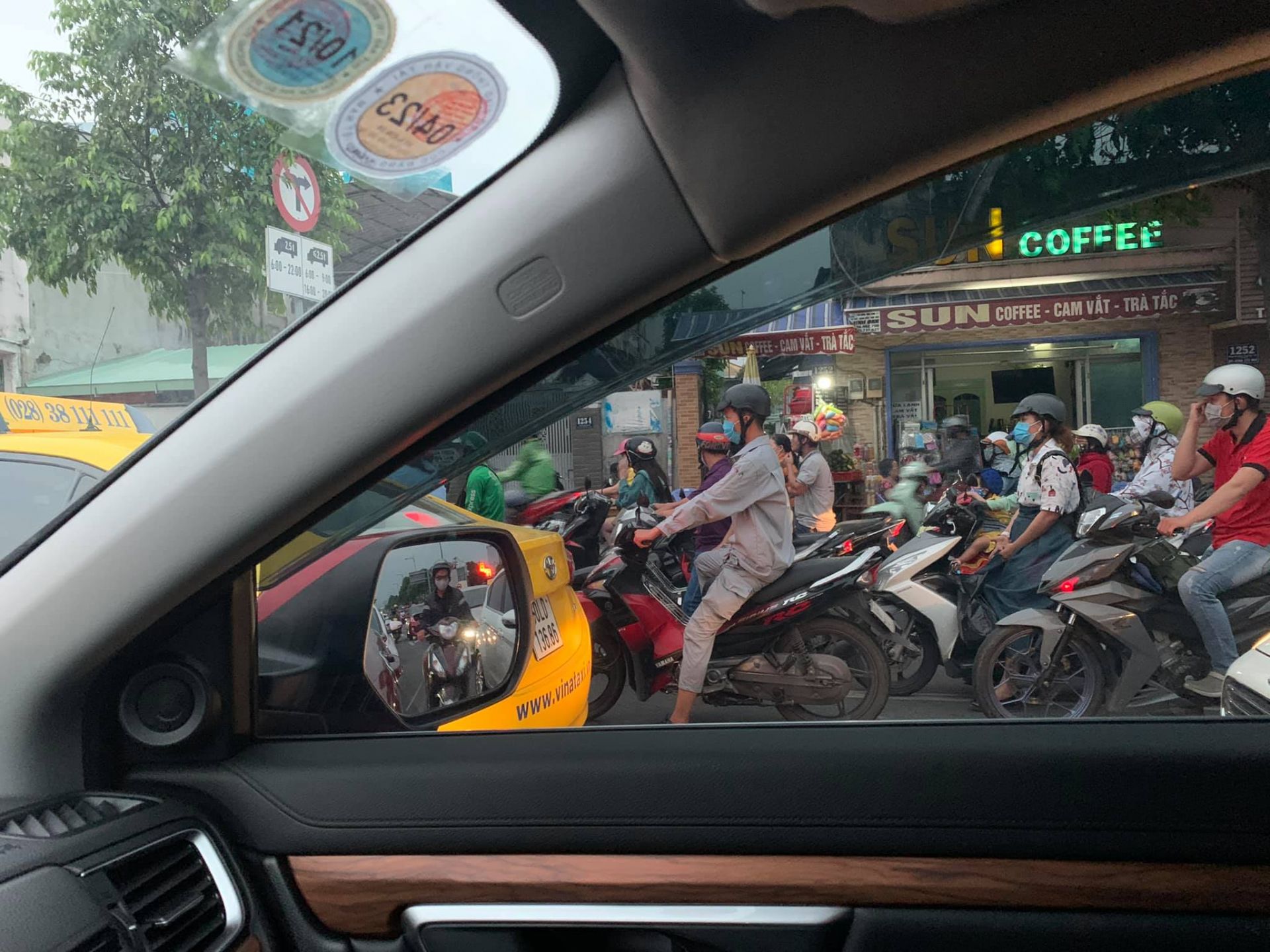 Honda CR-V 2020 với nhiều hệ thống an toàn giúp tôi di chuyển an toàn hơn