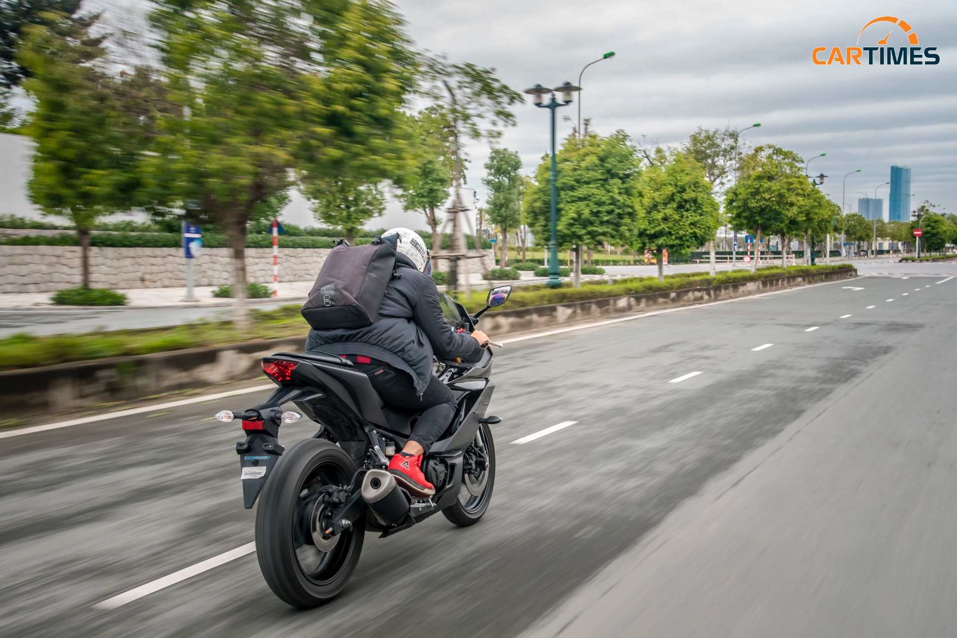 Xe Yamaha R3 2020
