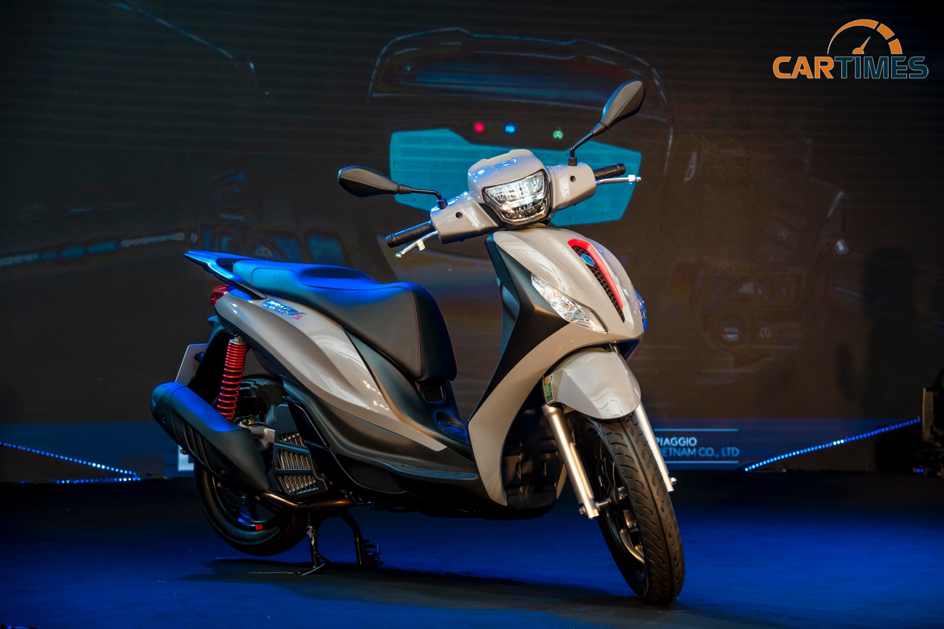 Tổng thể xe Piaggio Medley 2020