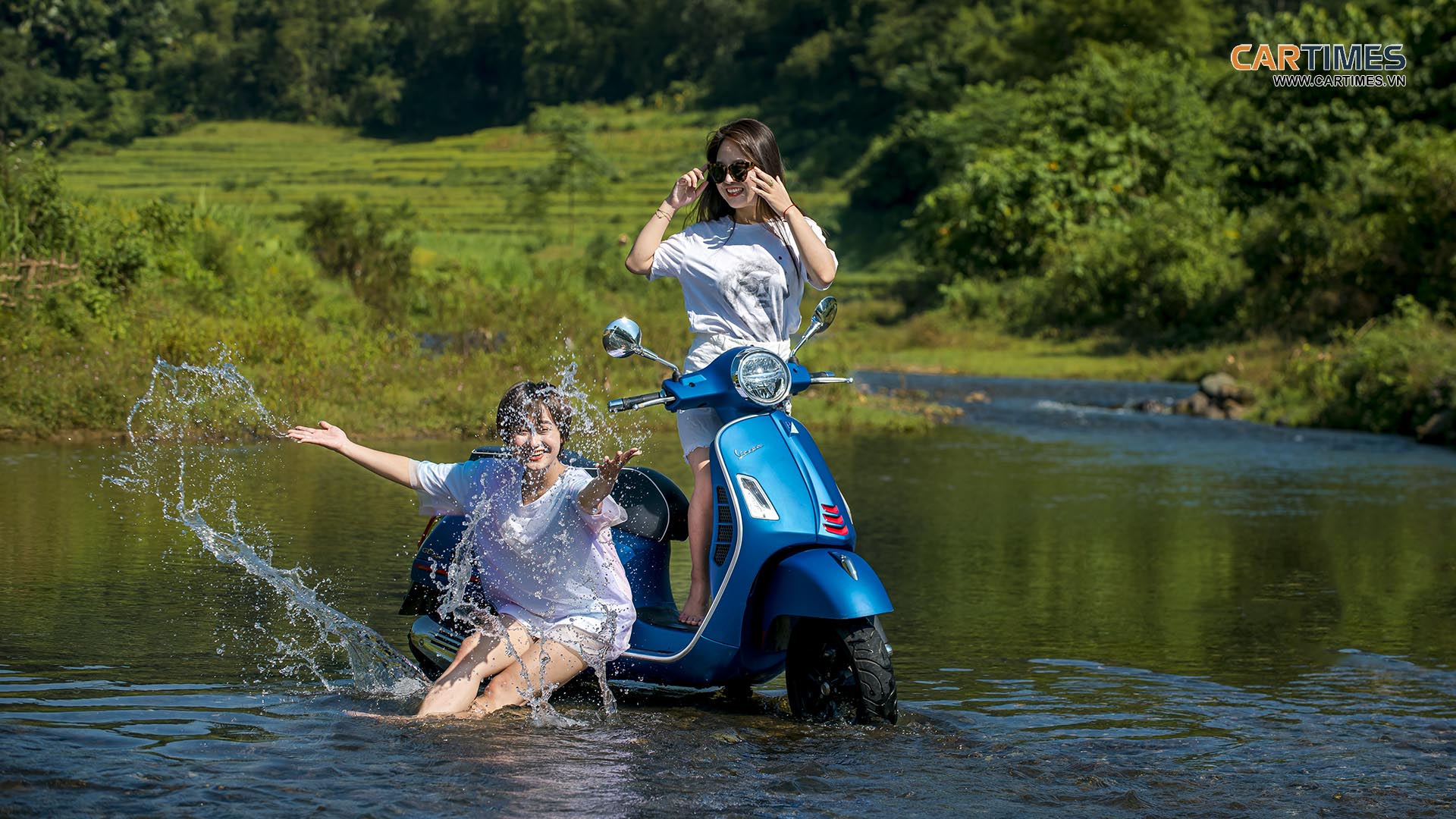 Vẻ đẹp hoang sơ của Pù Luông trong chuyến đi cùng chiếc xe Vespa