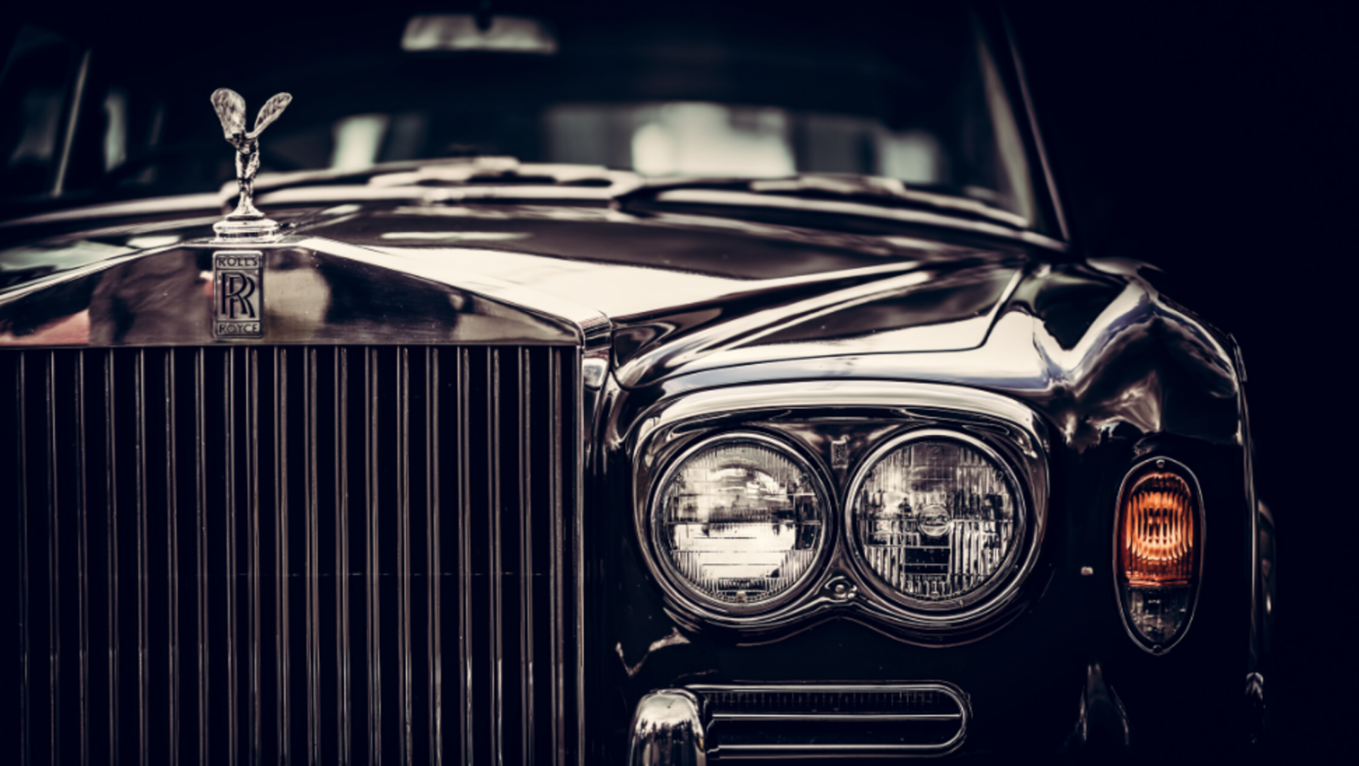 Khám phá lịch sử của Rolls-Royce qua các dấu mốc quan trọng