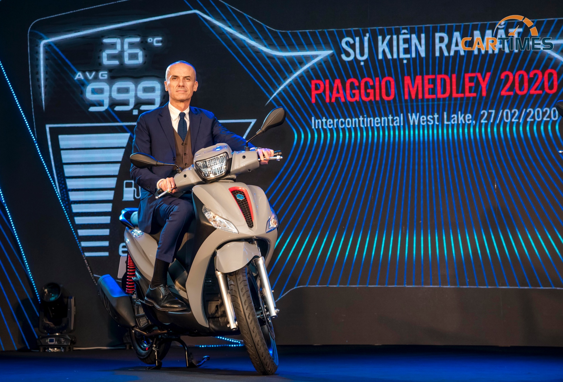 Tổng GĐ Piaggio Việt Nam, ông Gianluca Fiume tại buổi lễ ra mắt