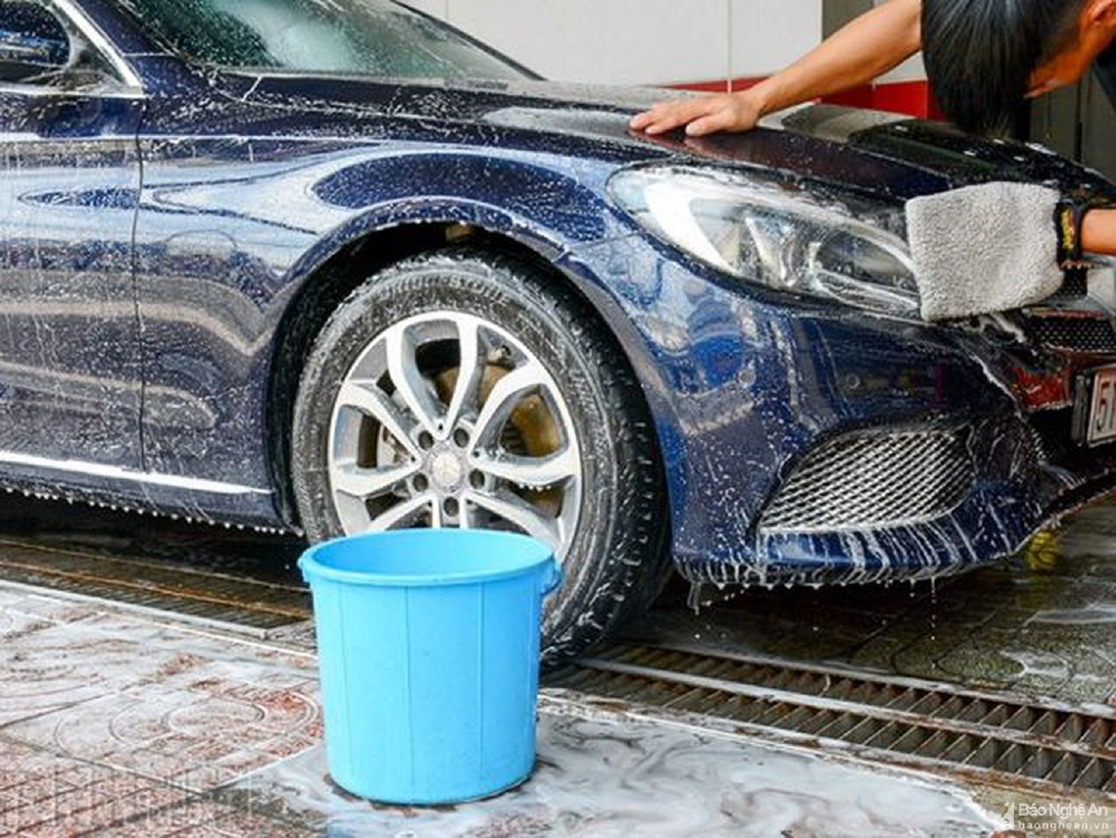 rửa xe tại nhà