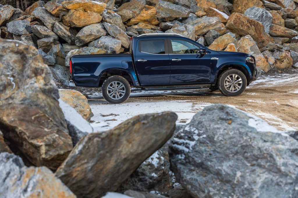 Mercedes-Benz X-Class sẽ ngừng sản xuất từ tháng 5/2020
