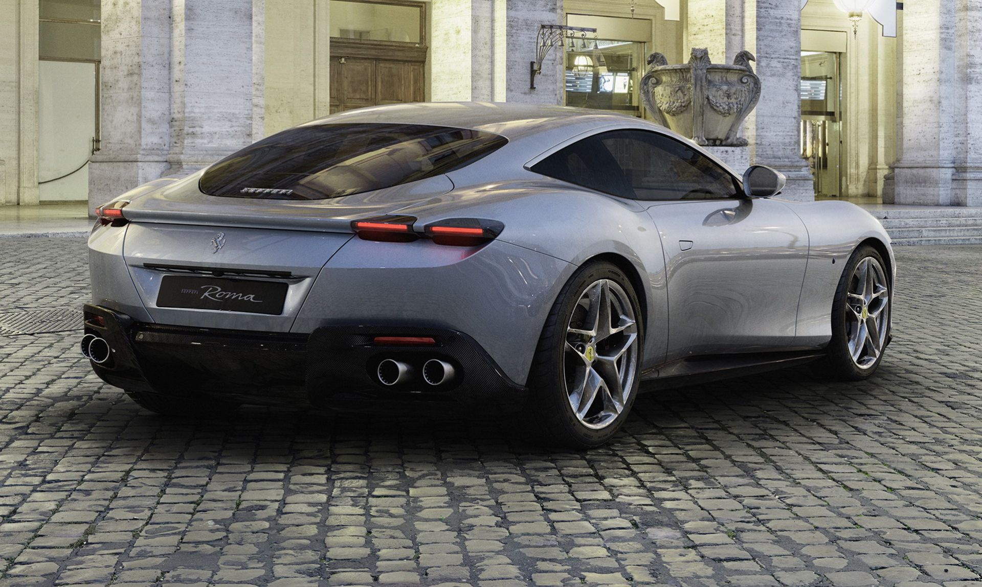 Ferrari Roma là mẫu xe mới nhất của hãng siêu xe nước Ý