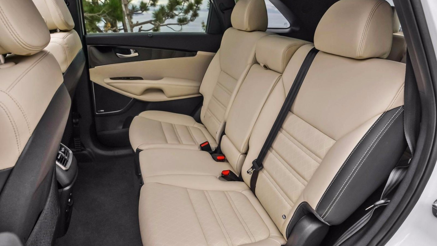 Thiết kế hàng ghế thứ 2 trên xe Kia Sorento thế hệ thứ 3
