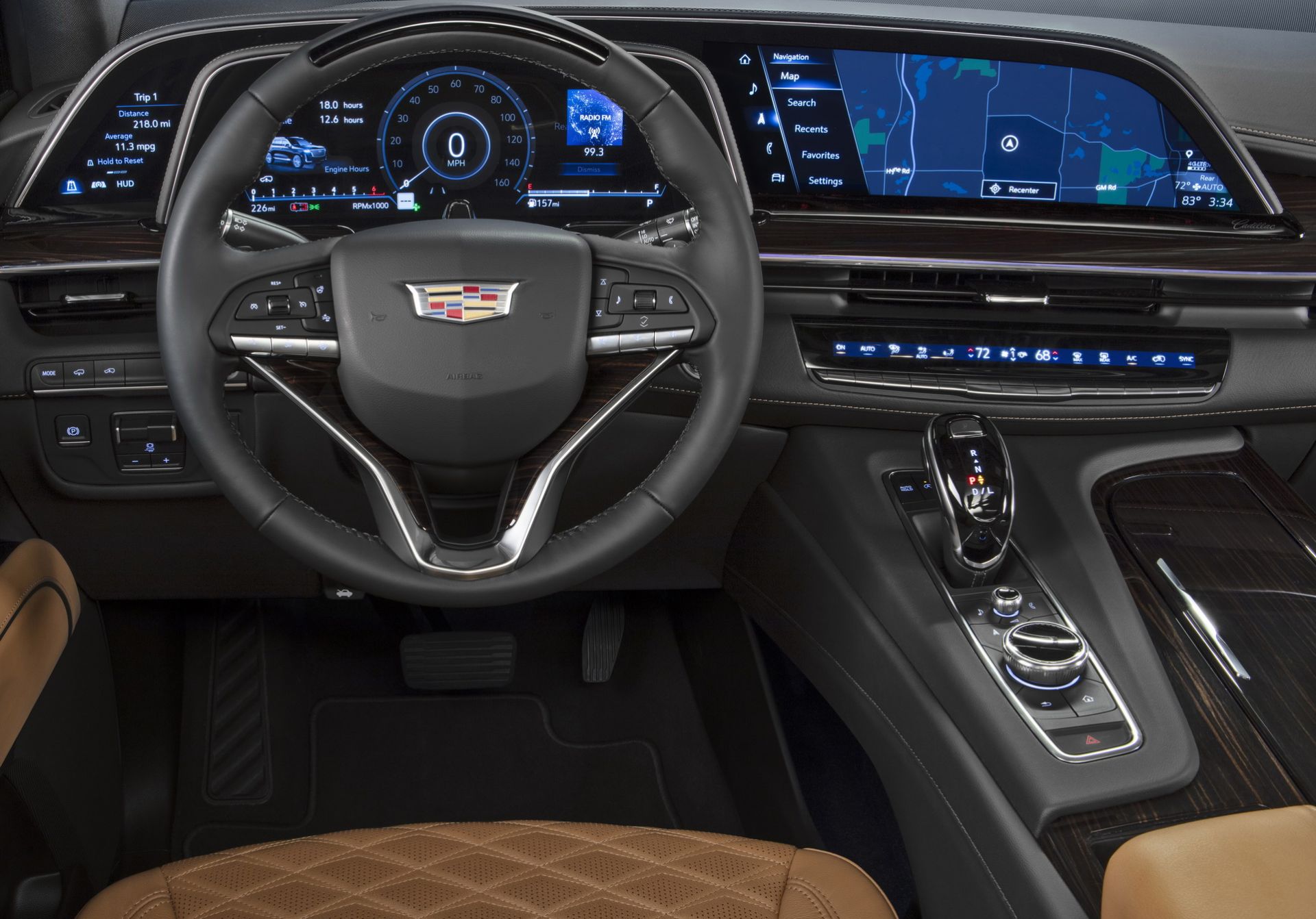 Cabin xe Cadillac Escalade 2021