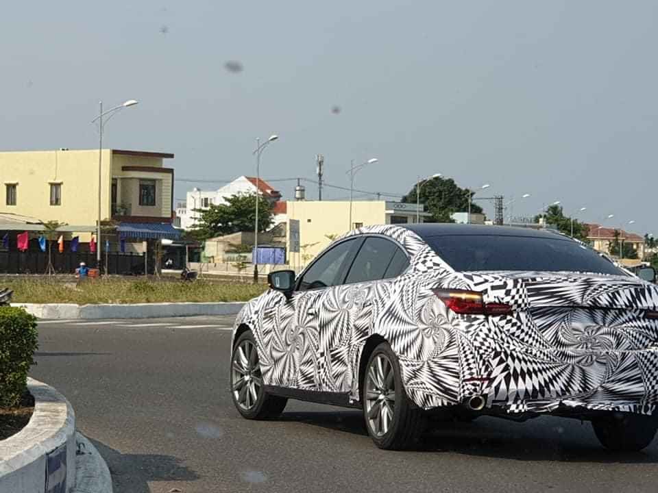 Hình ảnh Mazda6 bất ngờ xuất hiện tại Việt Nam