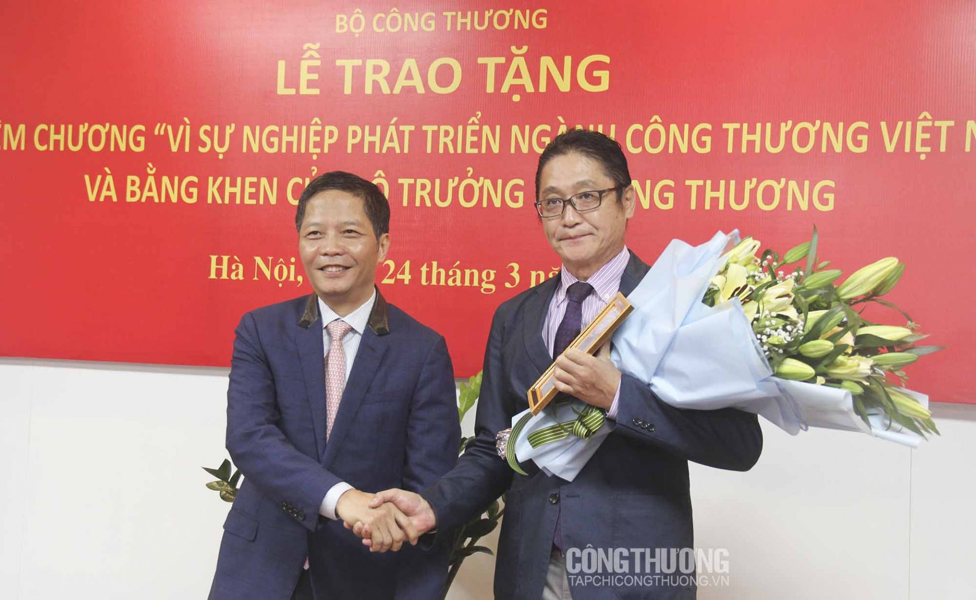 Bộ trưởng Trần Tuấn Anh