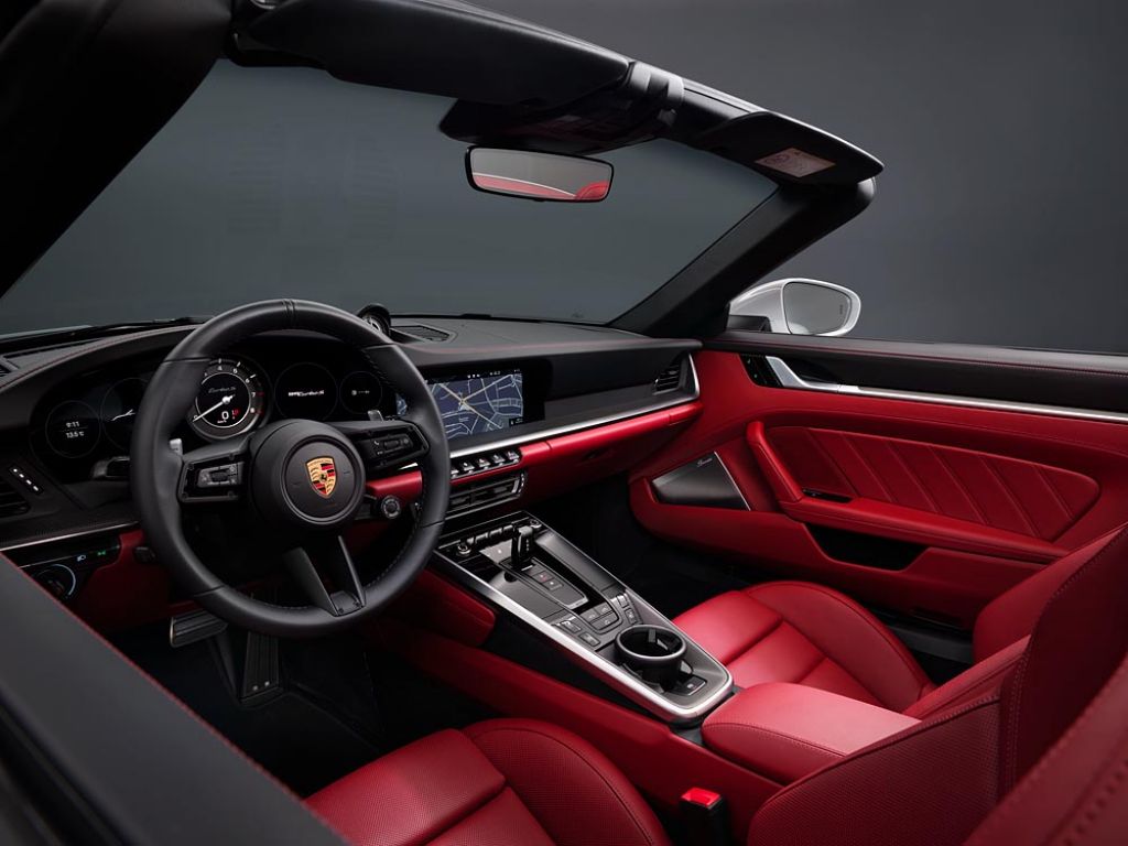 Cabin Porsche 911 Turbo S