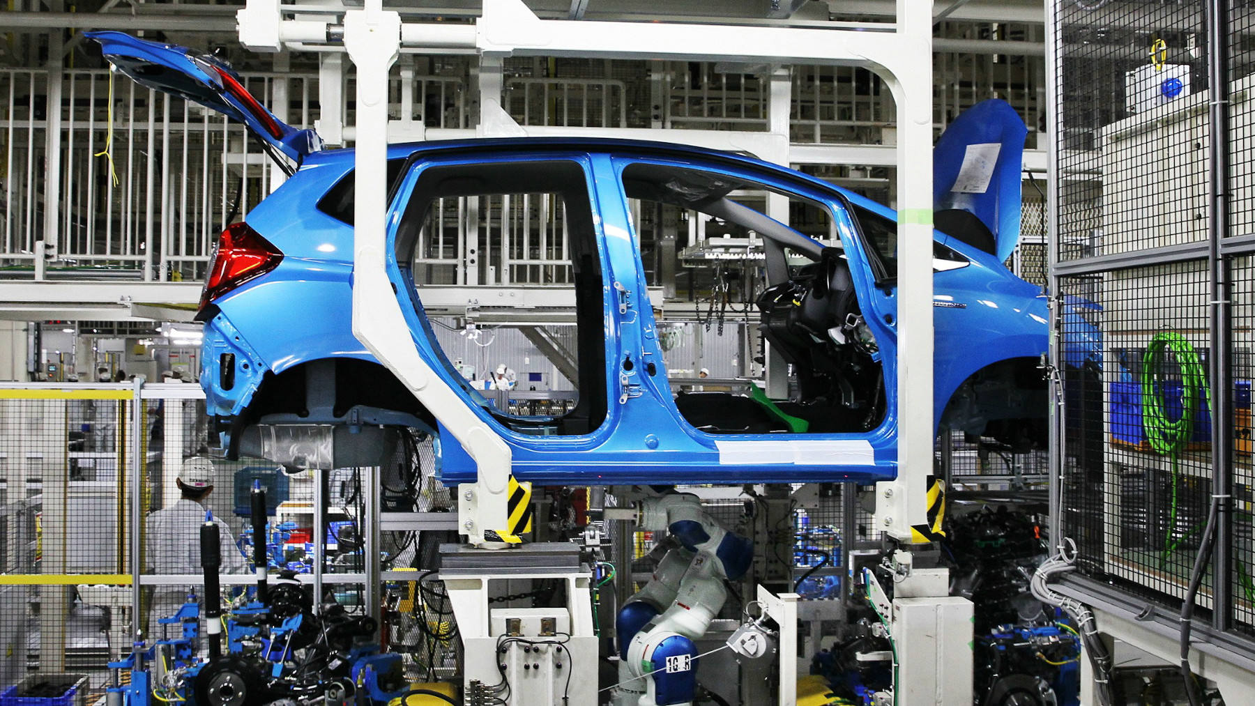 Honda buộc phải cắt giảm sản lượng tại 2 nhà máy tại Nhật Bản do thiếu linh kiện từ Trung Quốc