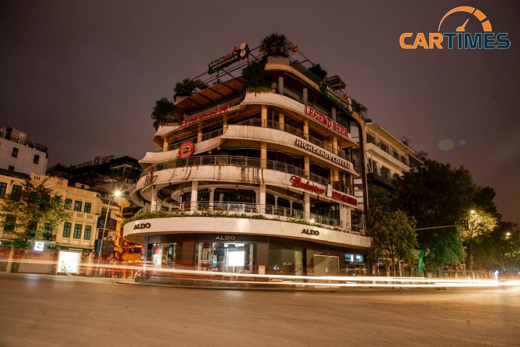 "Hàm cá mập" lâu rồi chưa từng đóng cửa
