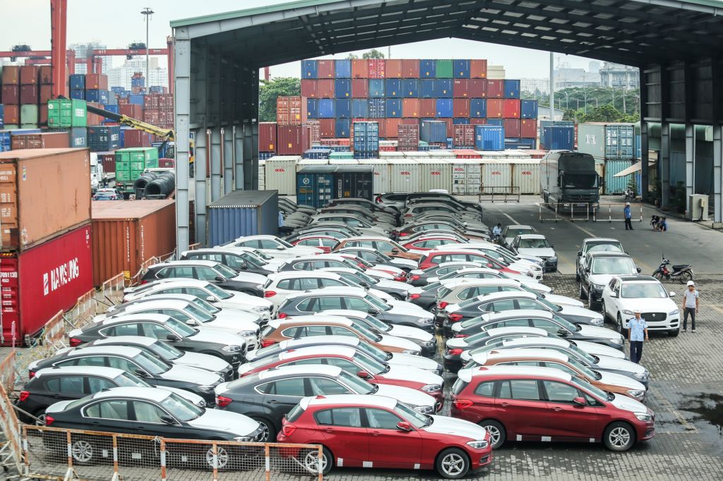 Lượng xe nhập khẩu vào Việt Nam tháng 3/2020