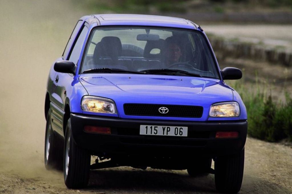 Toyota RAV4 đạt doanh số 10 triệu xe trên toàn cầu