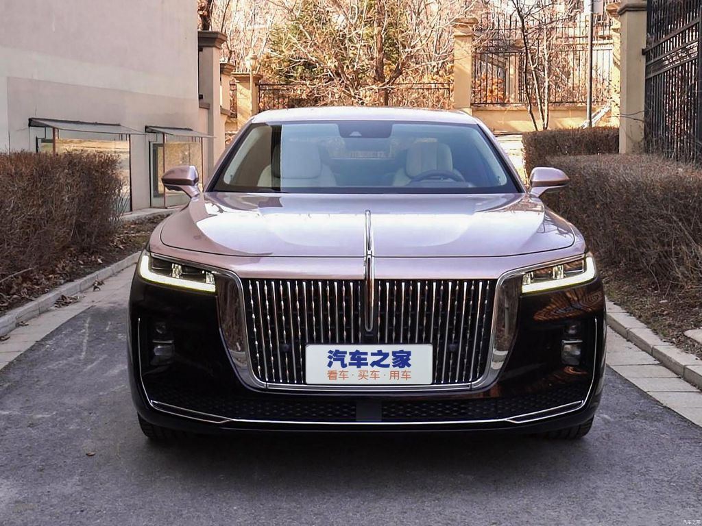 Thiết kế đầu xe Hongqi H9