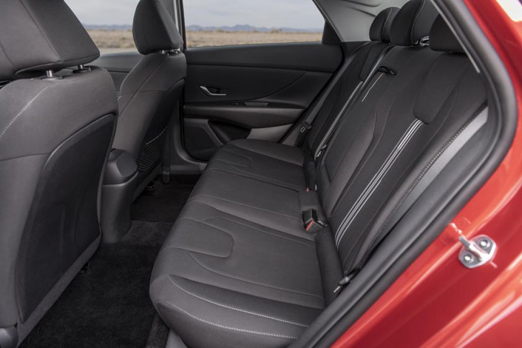 5 điều bạn cần biết về Hyundai Elantra 2021