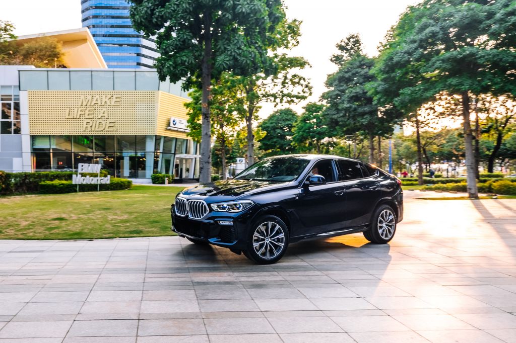 BMW X6 2020 có kích thước lớn hơn phiên bản cũ