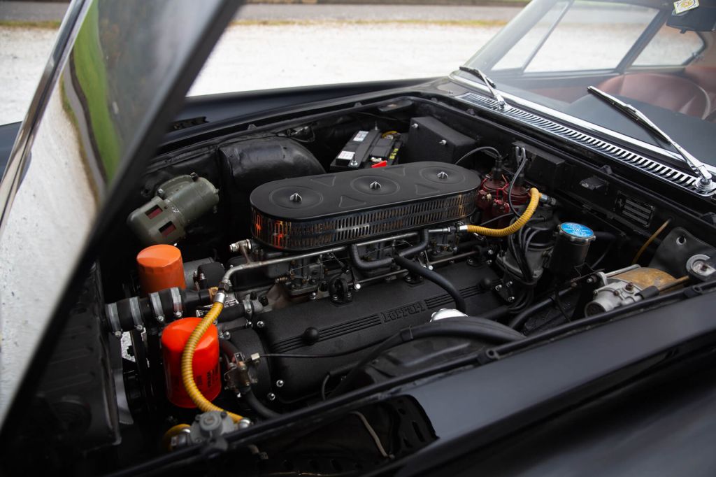 Động cơ xe Ferrari 250 GTE Polizia