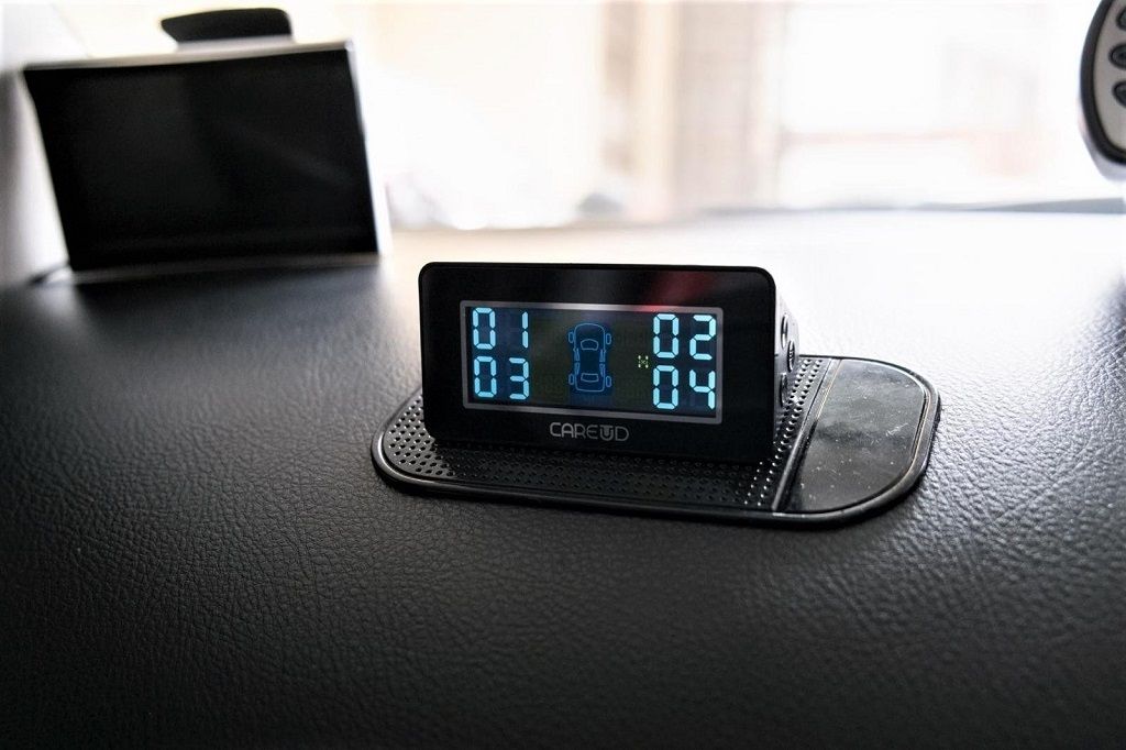 cảm biến áp suất lốp