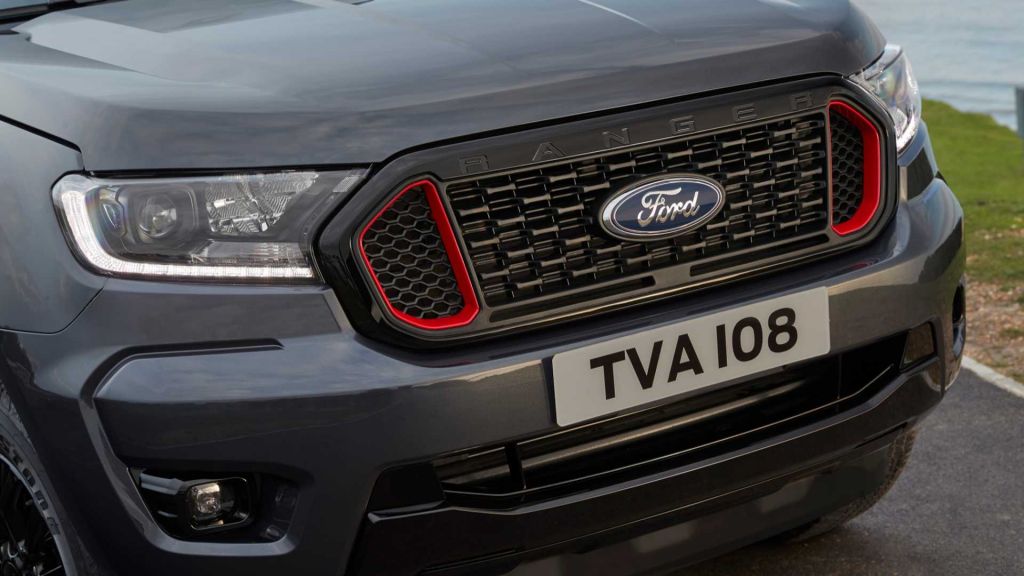 Ford Ranger Thunder phiên bản châu Âu mạnh mẽ đầy quyến rũ