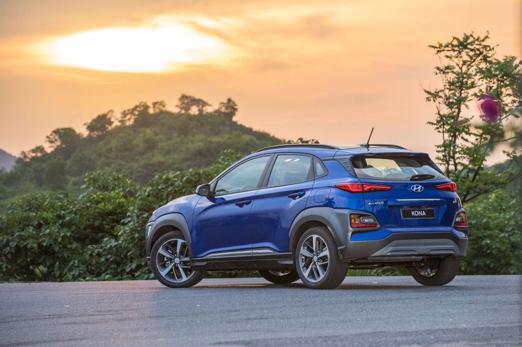 Hyundai Kona giảm giá mạnh tại đại lý