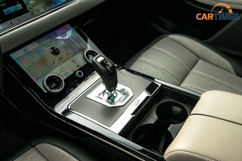 Cần số xe Range Rover Evoque 2020