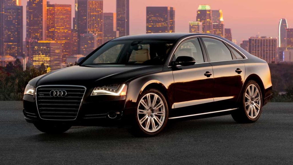 10 mẫu sedan hạng sang đời cũ trong tầm giá 10.000 USD đáng mua