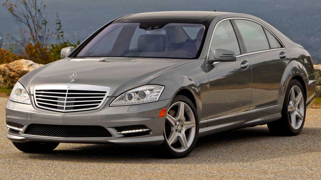 10 mẫu sedan hạng sang đời cũ trong tầm giá 10.000 USD đáng mua