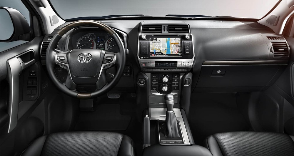 Giá lăn bánh Toyota Land Cruiser Prado 2020